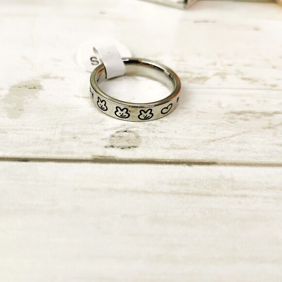 NEW Baby Bunny/Rabbit Silver Tone Band Ring Size 6.75/7 Cute Sweet Eclectic Fun - Picture 1 of 5